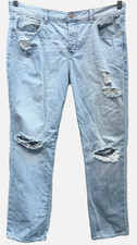 Old Navy Women Size 12 Mid Rise Button Fly Tomboy Boyfriend Jeans Light Wash