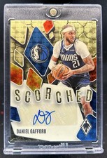 2023-24 Panini Phoenix Daniel Gafford Scorched Signatures Gold Vinyl Auto #1/1