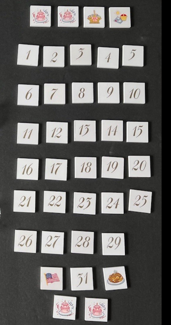 1995-12pc Adorable Ashton Drake Babies Wood Display Perpetual Calendar