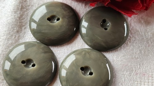 Lot de 4 gros boutons vintage de 30 mm à deux trous