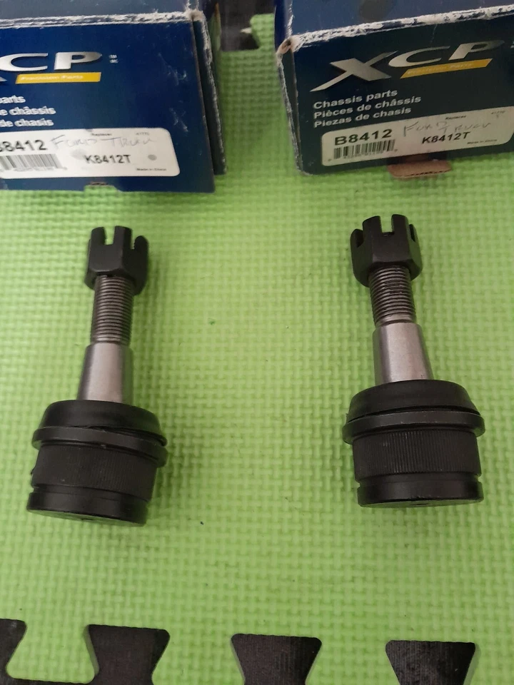 XCP UPPER BALL JOINTS  PAIR - Image 2 of 4