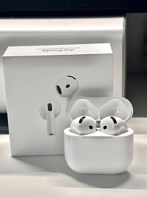 Apple 4th Generation w/ ANC Noise Cancellation & MagSafe - MXP93LL/A