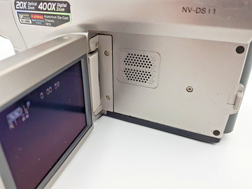 Panasonic NV-DS11B mini DV Digital Video Camcorder Camera miniDV PAL SILVER - Picture 14 of 24