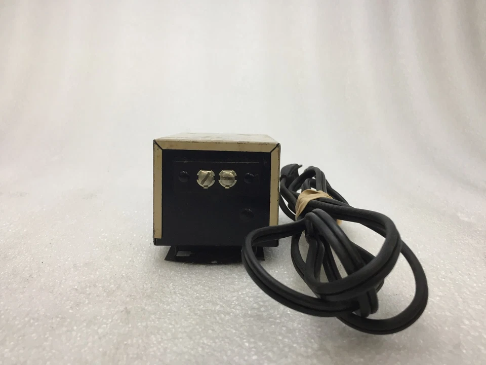 Transformador de juguete vintage Aurora Plastic Corp DC-2 modelo DC paquete de alimentación 20 V Foto 4 de 4