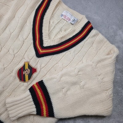 Club Colours Made in England Reine Schurwolle Grobstrick Cricket V-Ausschnitt Pullover