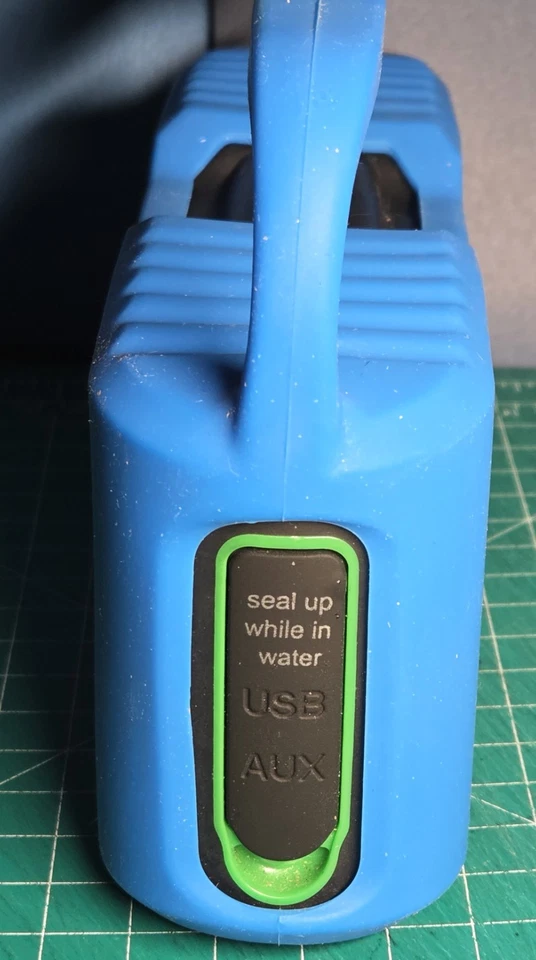 Altavoz Bluetooth Impermeable Aomais Sport II IPX7 - Usado Foto 4 de 4