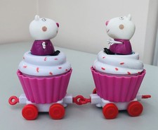 Peppa Pig Push Along Theme Park Train Ride, Cupcake Carriage X 2, Suzy Sheep Fig
