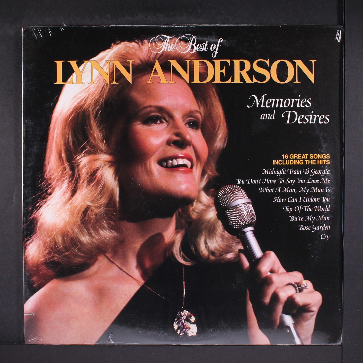 LYNN ANDERSON: memories &amp; desires, the best of ERA 12&quot; LP 33 RPM 