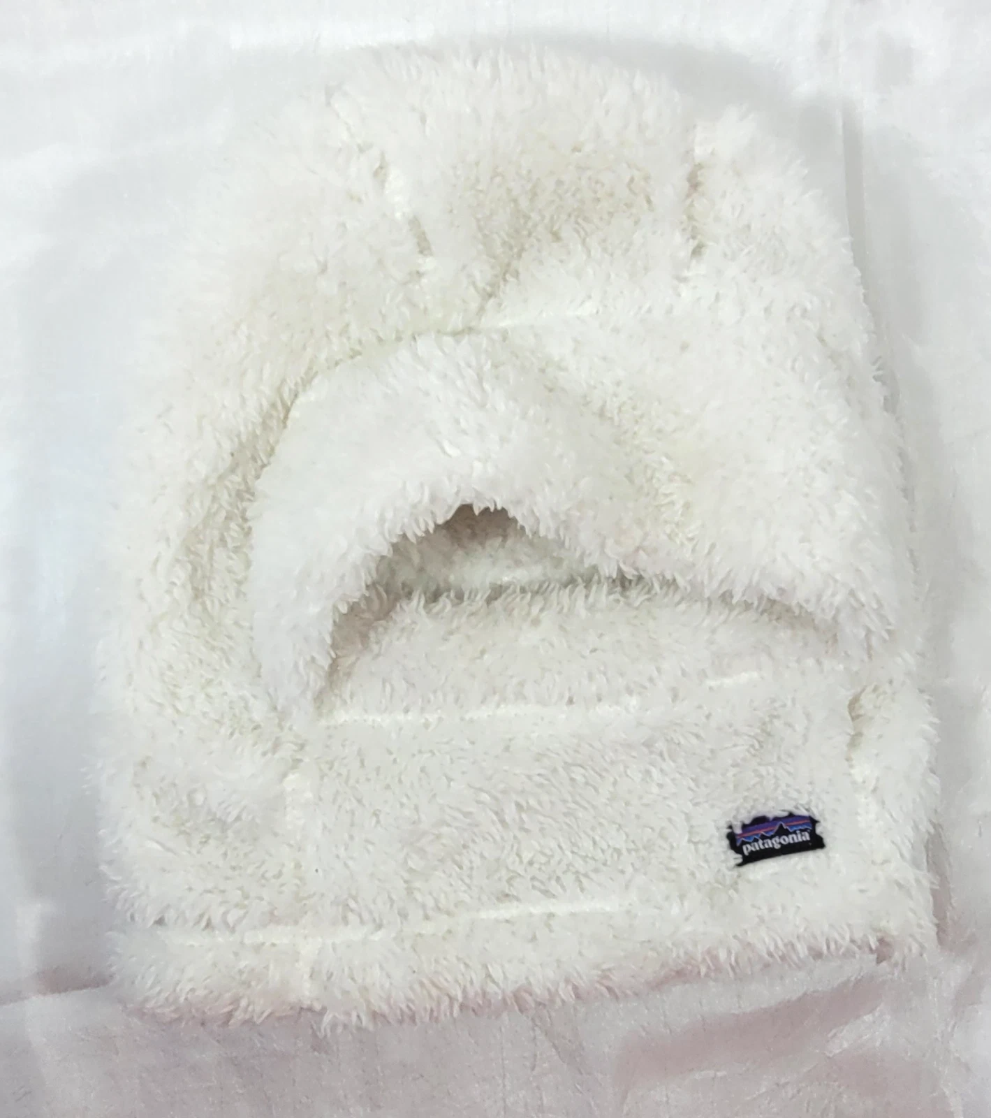 Patagonia Baby Girls' Los Gatos Double Faced Fleece Balaclava - White - Sz 12 MO
Opens in a new wind