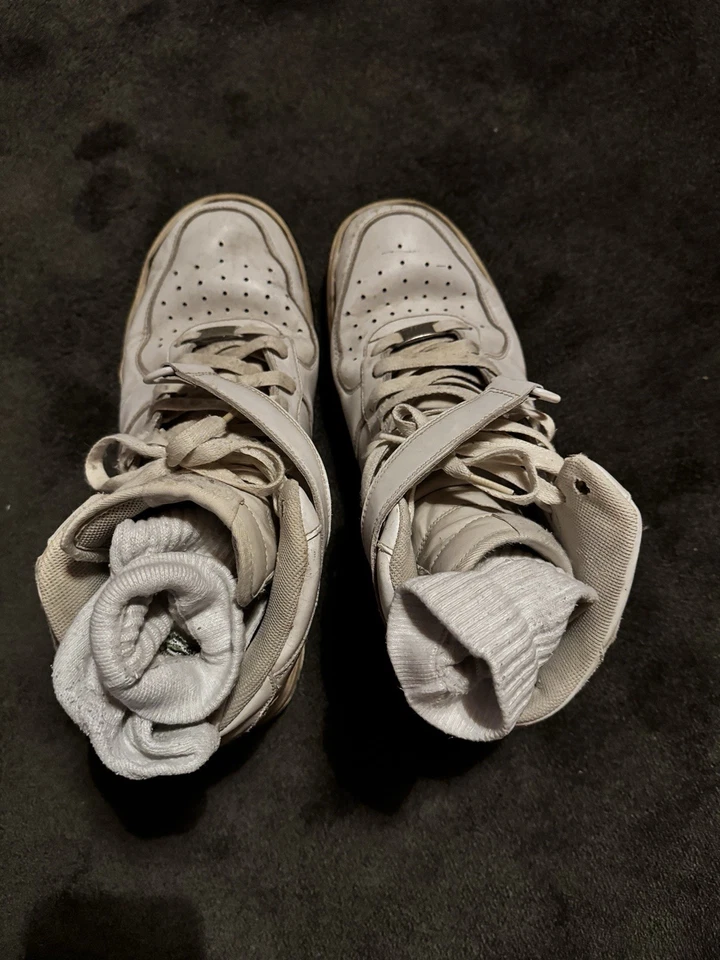 Nike Air Force 1 Mid, foto 1 di 5