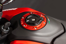 EVOTECH TAPPO SERBATOIO BENZINA PER CHIAVE ORIGINALE DUCATI HYPERMOTARD 950