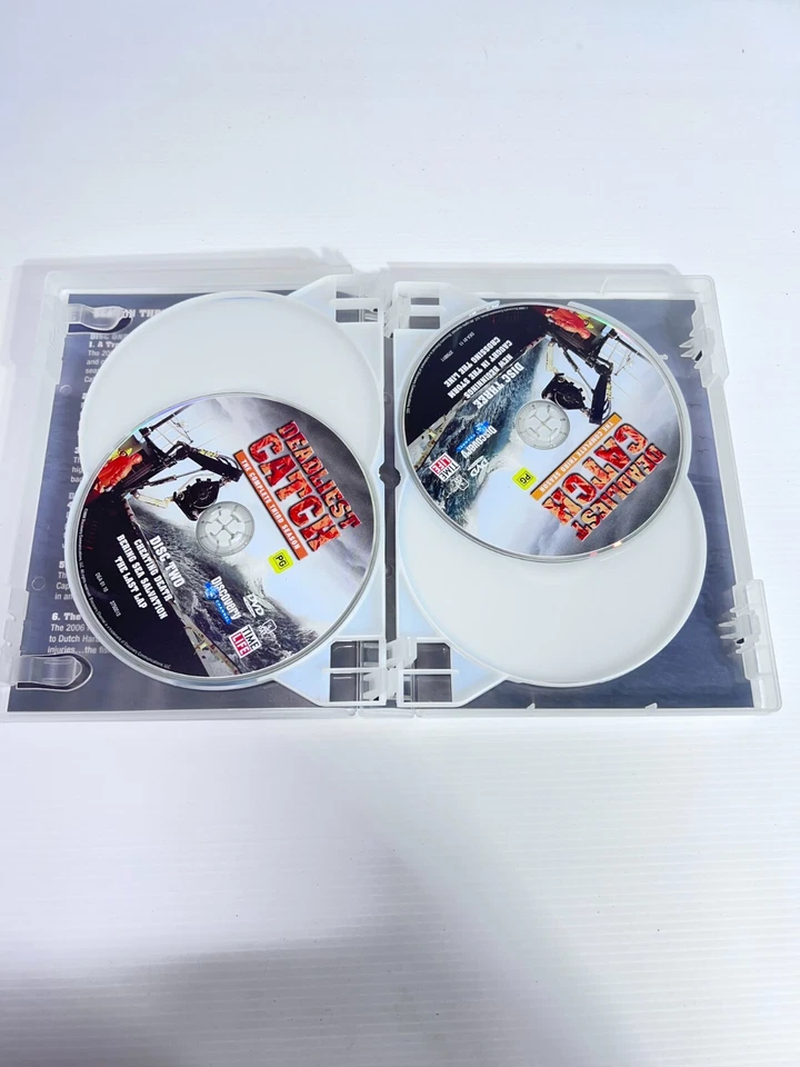 Deadliest Catch : Season 3 DVD 4-Disc set - Image 2 of 4