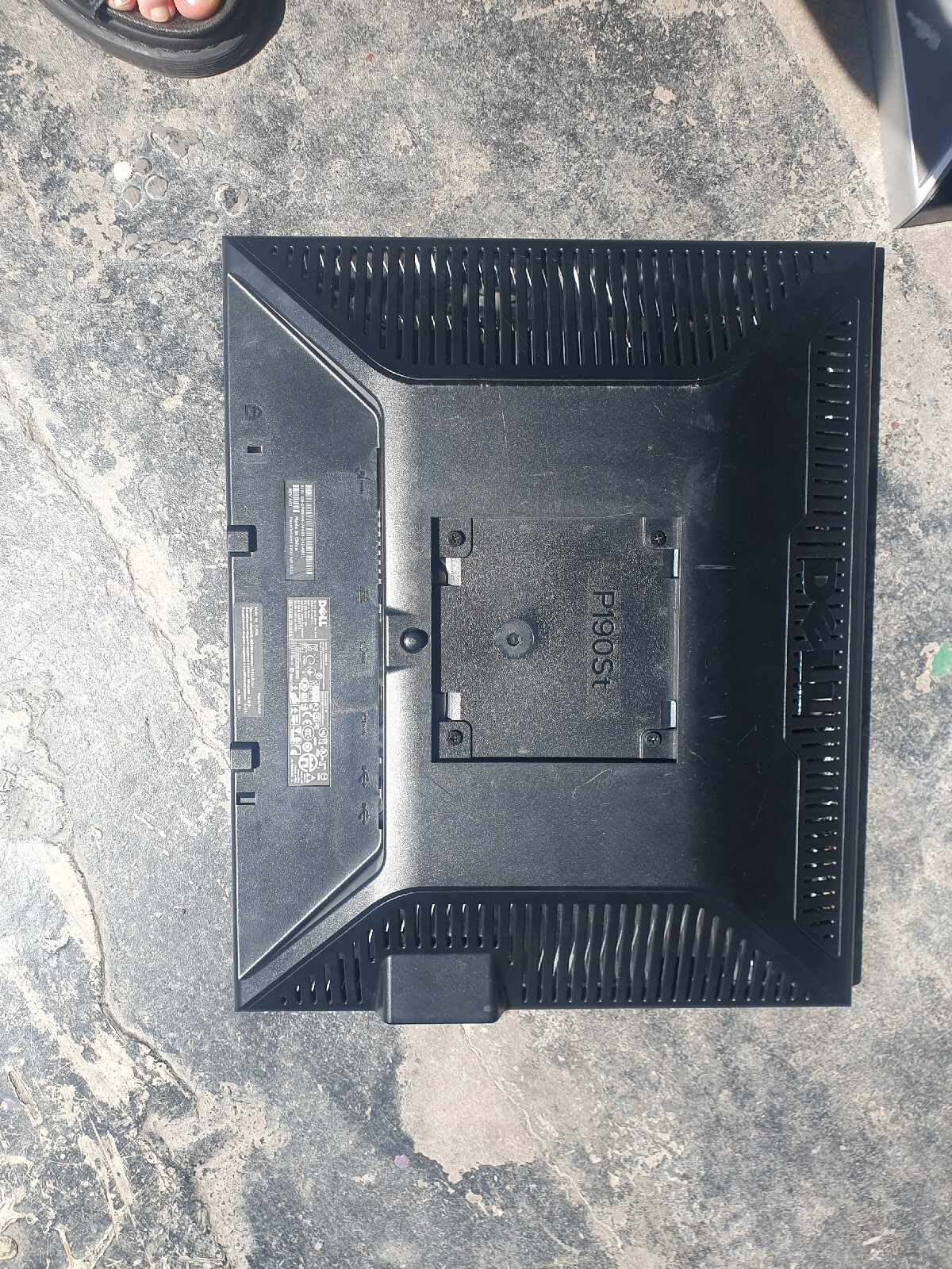 5 Monitors Job Lot Bulk Dell BenQ 19 / 20 Inch Computer Laptop Screen