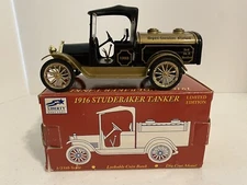 Liberty Classics  Spec Cast 1916 Studebaker Tanker 1:25 Scale Die Cast Coin Bank