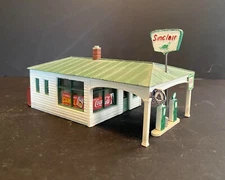 HO Scale Service Station 1:87 Scale Kit-Unassembled Unpainted