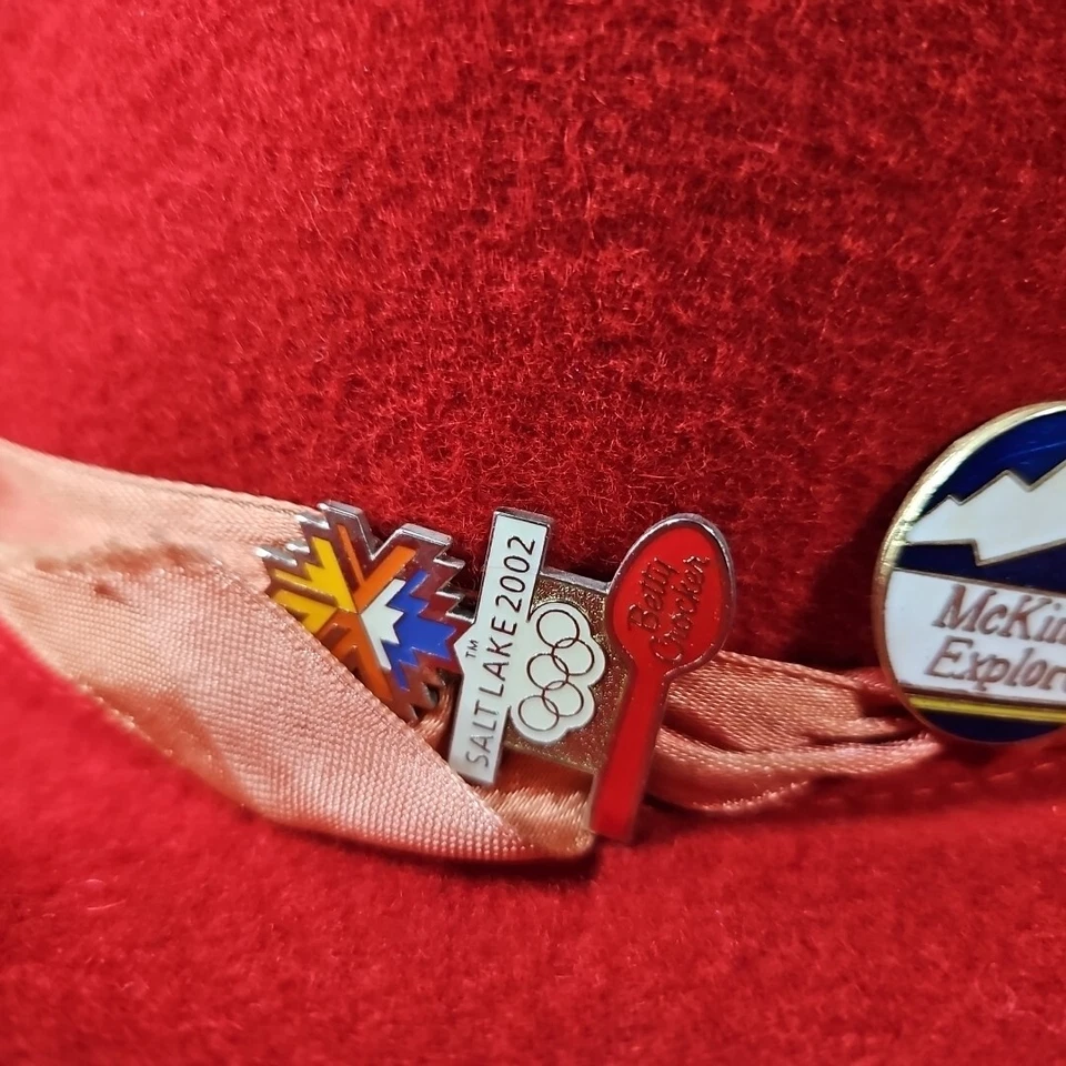 Chapéu triturador vermelho com pinos olímpicos médio  - Imagem 3 de 4