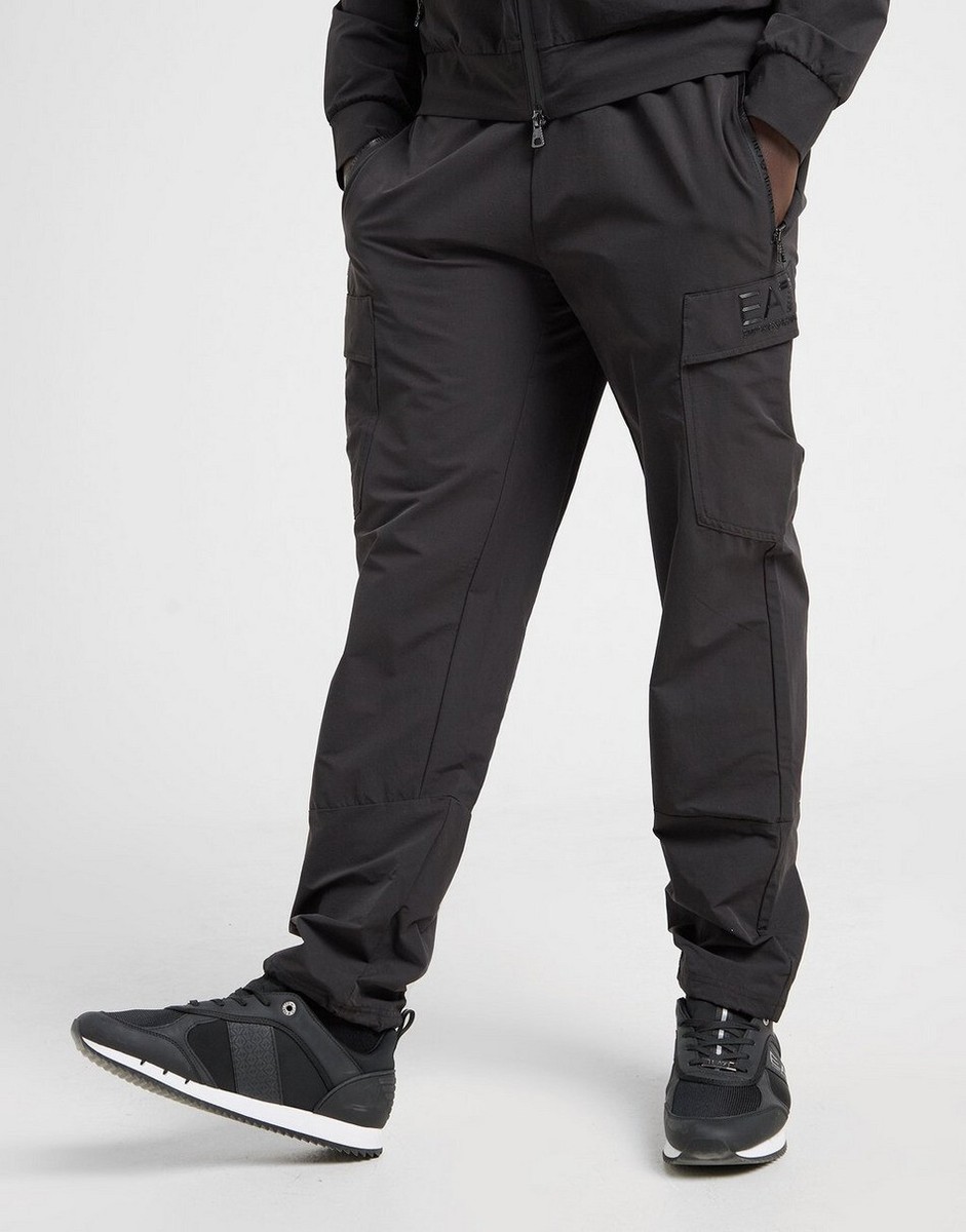 パンツ 00s Emporio Armani wide cargo tech pants EA7 Emporio Armani Men's Woven Tech Cargo Premium Pants