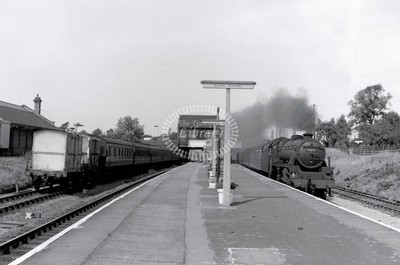 FOTO BR British Railways Dampflok Klasse LMS Klasse 5MT 45277 Rugby 1962