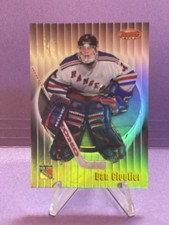 DAN CLOUTIER  NEW YORK RANGERS 98/99 BOWMAN'S BEST INSERT REFRACTOR CARD /400 SP