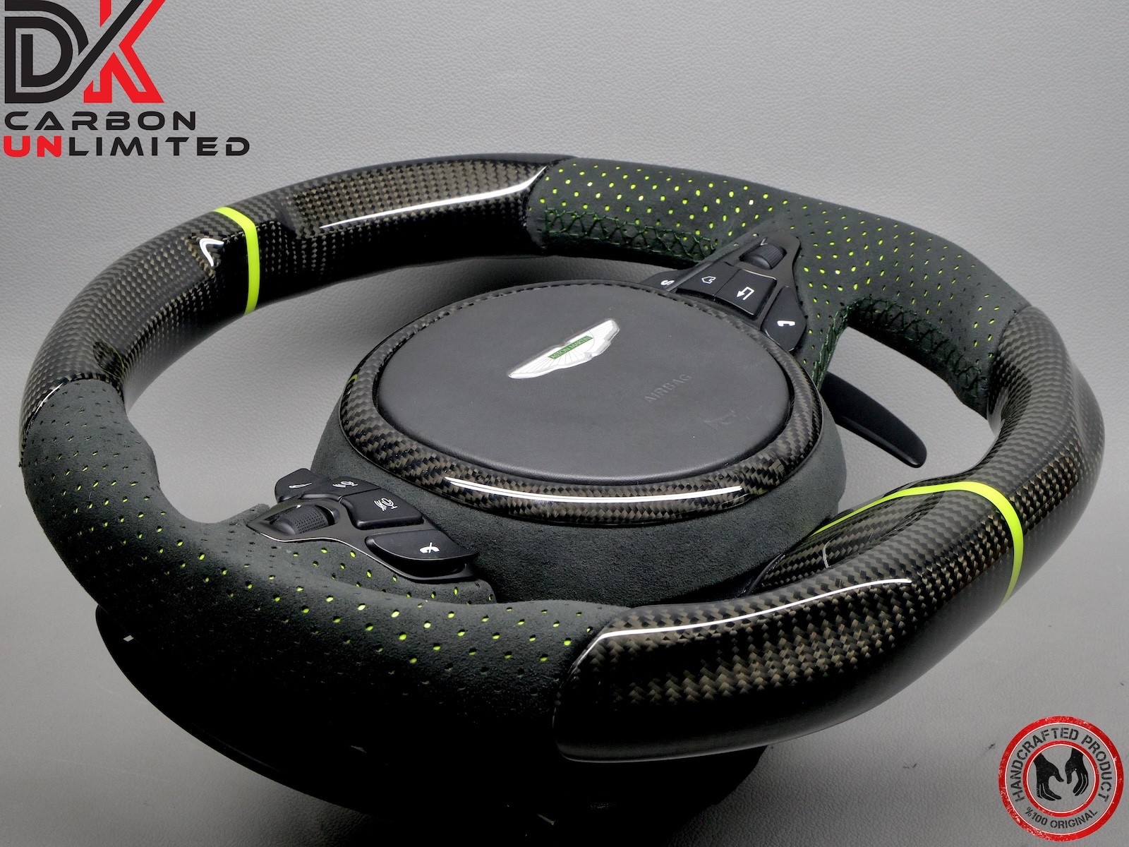 Aston Martin DB11 DBS Vantage AMR Green Ring Alcantara Carbon Steering Wheel v3