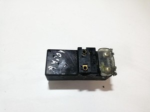 357919506a Lüfter Steuergerät Relais 898719000 Volkswagen Passa DE624597-93