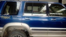 Porte arrière et accessoires Isuzu TROOPER