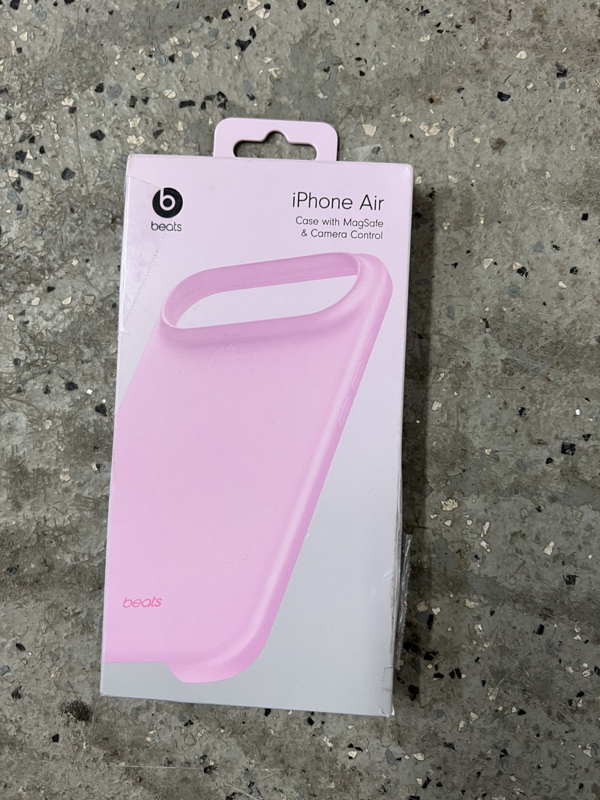 Beats iPhone Air Case with MagSafe and Camera Control - Pebb