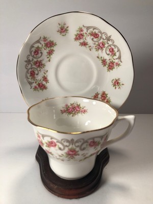Queens Fine Bone Rosina China Pink Roses Tea Cup And Saucer Set