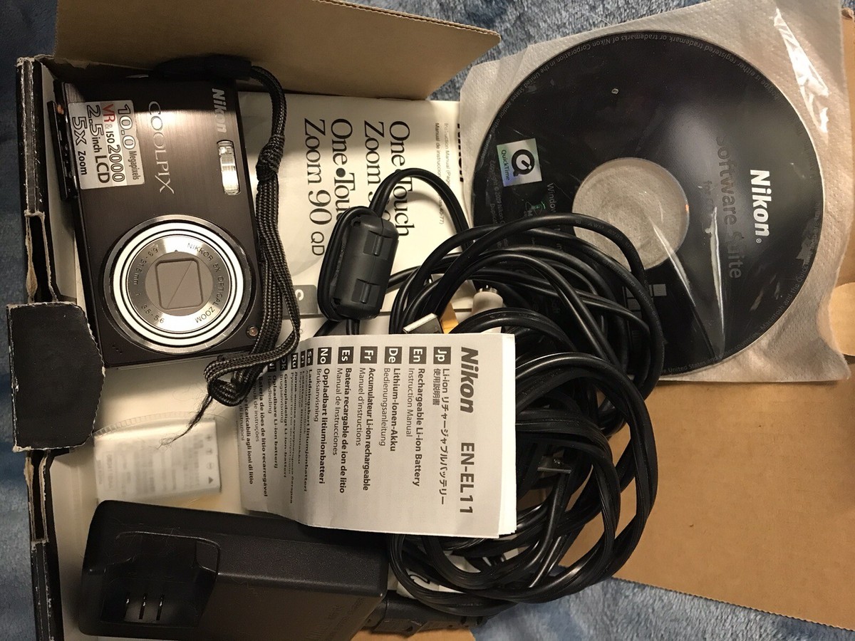 Nikon Coolpix S550-BLACK-10.0 MP-Digital Camera-SD Card & Charger