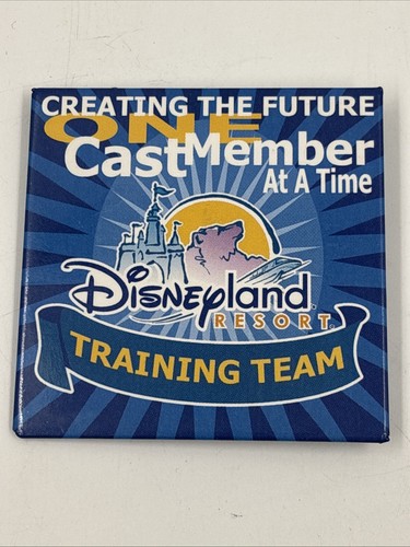 Disneyland Resort Disney Cast Members Only Training Team Pinback/Button Rare