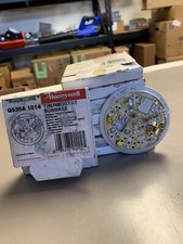 Lot Of 8 Honeywell Tradeline Thermostat Subbase Q539A 1014