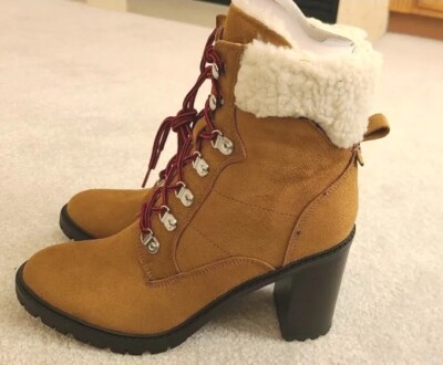 Nine West Women's SHERPA Cuff Ankle Boots Sz Chunky Block - Main Image