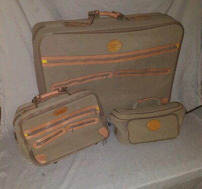 Ricardo Beverly Hills Suitcase Plus Two Other Bags Used Condition