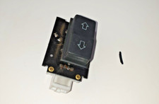 Range Rover P38 petrol diesel models  Electric Rear Window Switch  AMR3762   (1)
