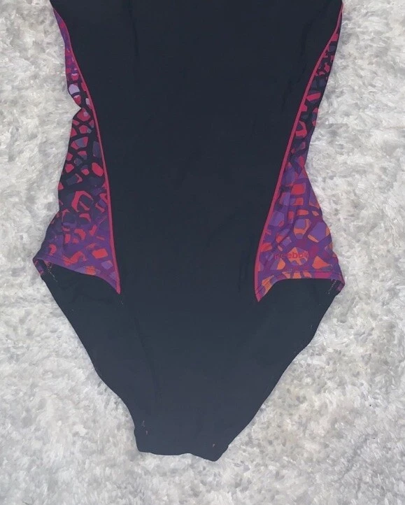 Traje de entrenamiento de atletismo de una pieza con estampado animal Reebok Foto 2 de 4