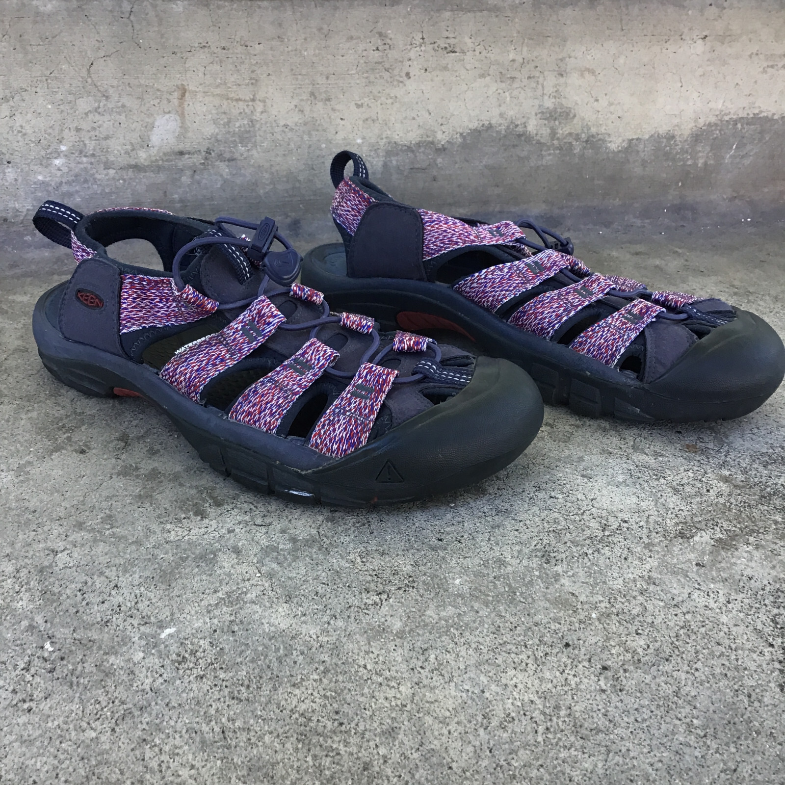 Sandali impermeabili in pelle Keen Newport H2 taglia 10 multicolore da uomo