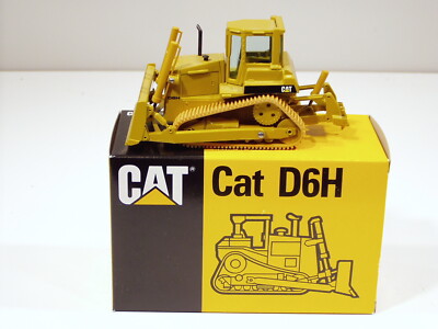Caterpillar D6H Dozer - n/c - 1/50 - Conrad #2851 - MIB