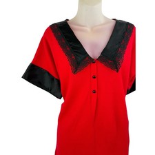 1960's UNDERCOVER WEAR red and black lace nightgown