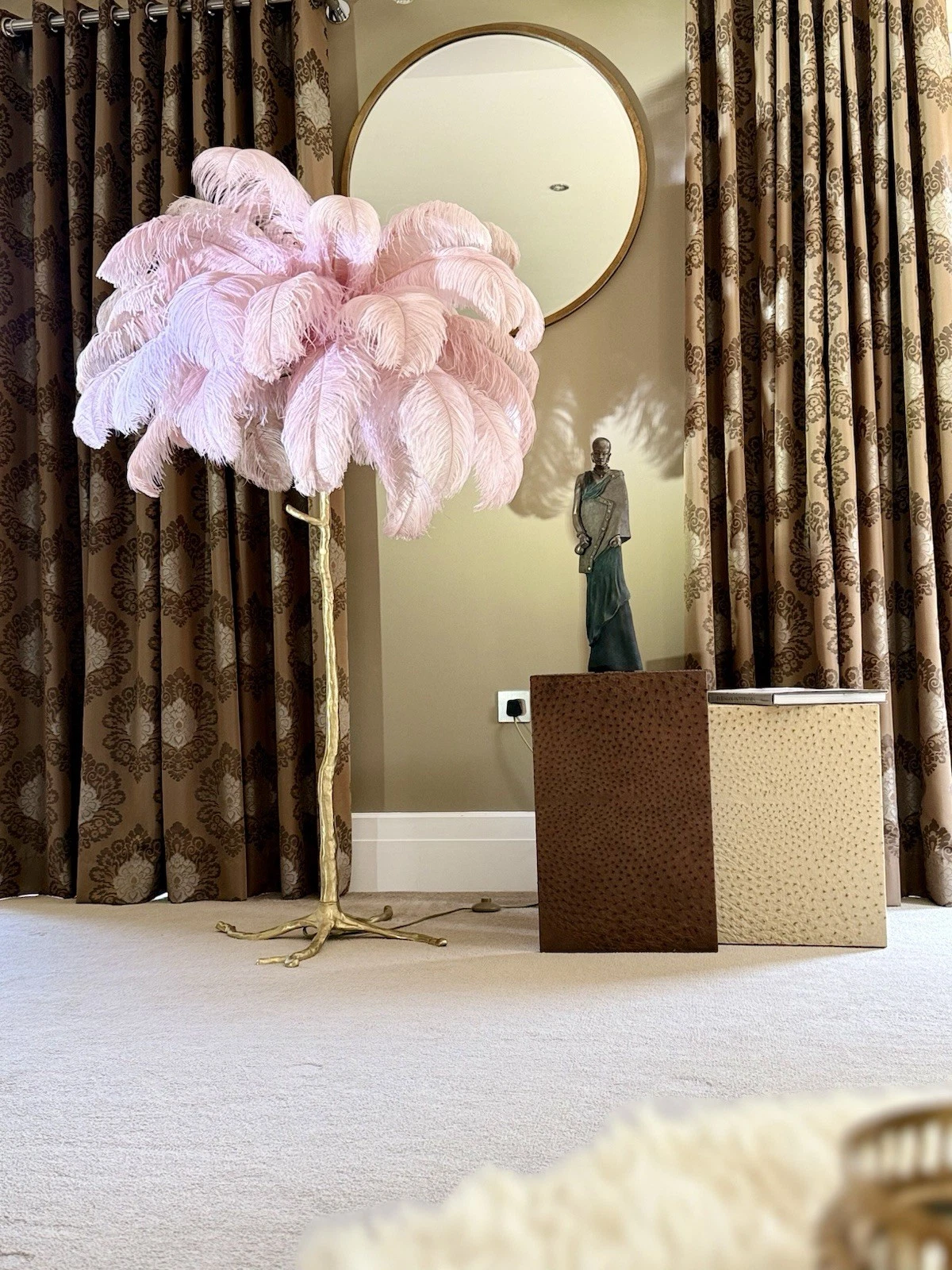 Ostrich Feather Burlesque Floor Lamp With Brass Stand RRP £1,276