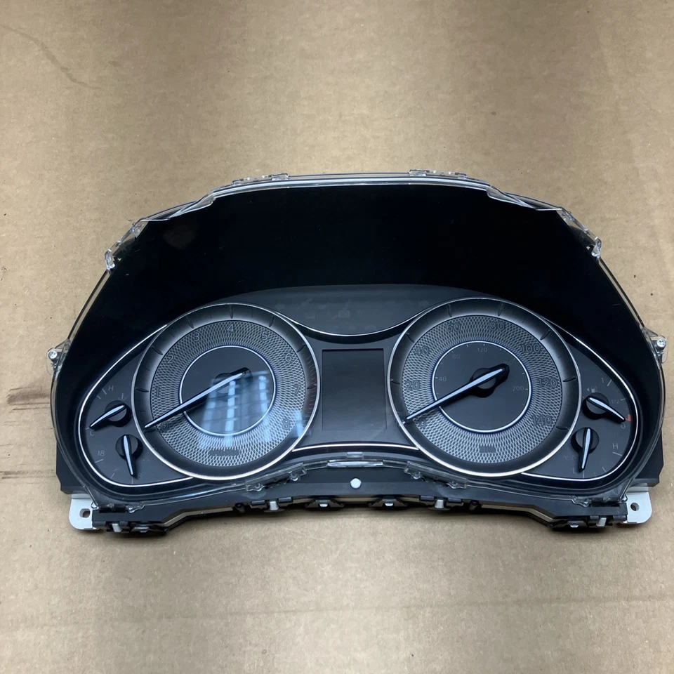 Infiniti QX80 2016 velocímetro clúster MPH usado 146000 millas Foto 2 de 4