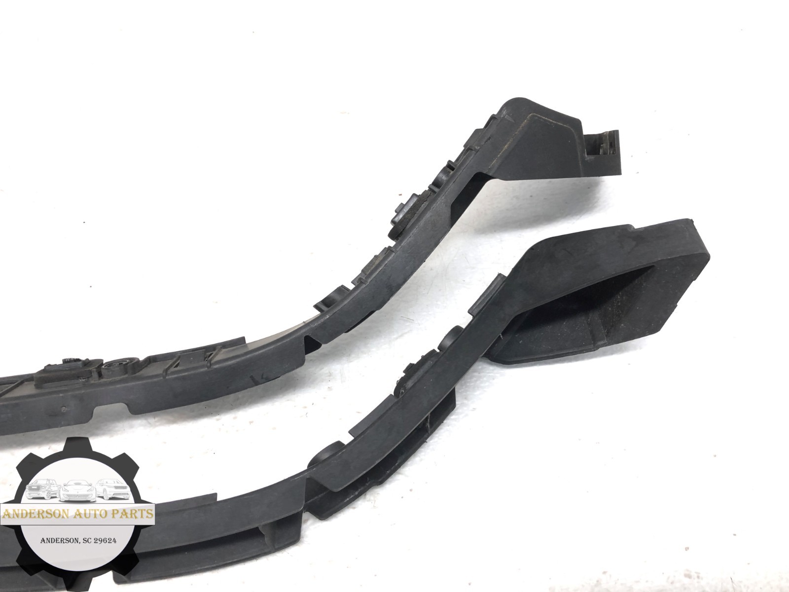2014-2016 MASERATI QUATTROPORTE LEFT RIGHT REAR BUMPER MOUNT BRACKET OEM
