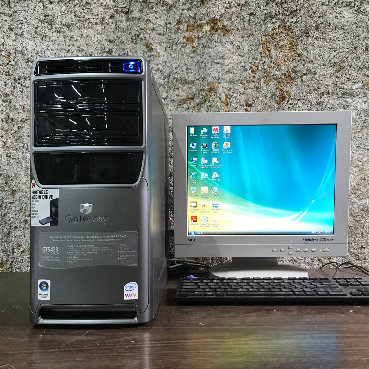 Gateway GT5428 PC for Retro Gaming Pentium D 3.20GHz 2GB RAM