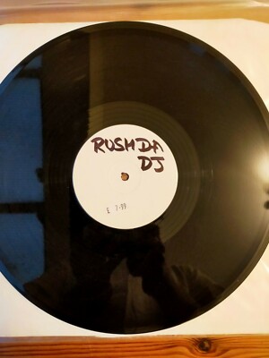 Dynamite MC  12'' white label Rush The DJ, UK Garage