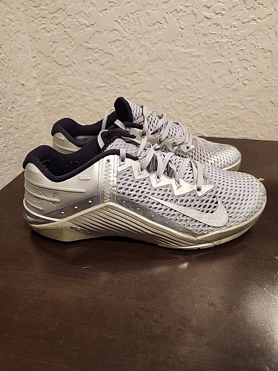 NIKE Metcon 6 Premium ‘llic Silver’ Nike Free Metcon 6 Premium Women's Workout Shoes with