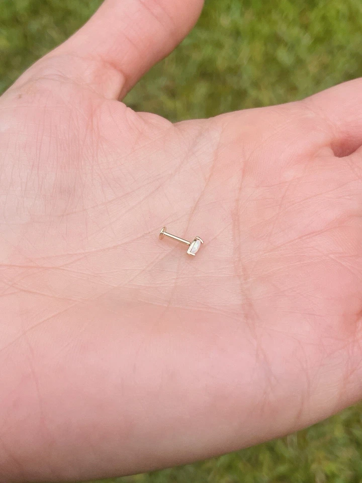 Carpa Ópalo Genuino Push-In Oro 14K 18G Labret Oreja Tragus Stud Foto 4 de 4
