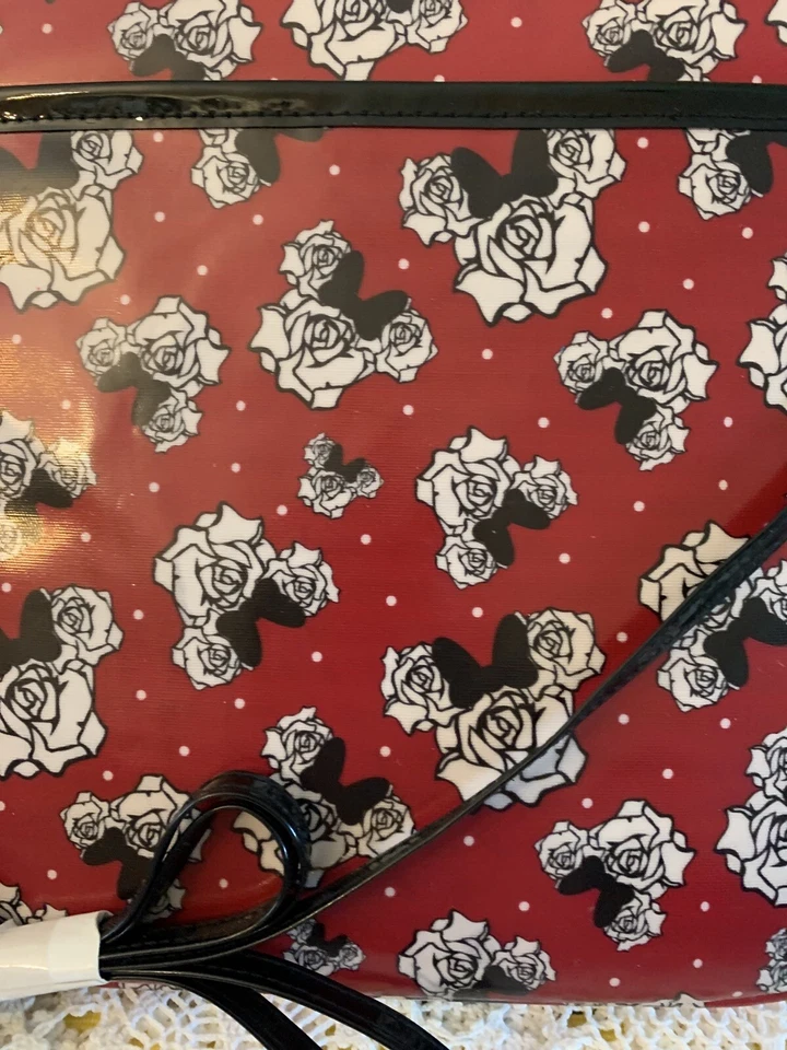 Disney Parks IPAD Tablet Case Crossbody Padded Bag NWT Zip Red Rose Minnie - Image 2 of 4