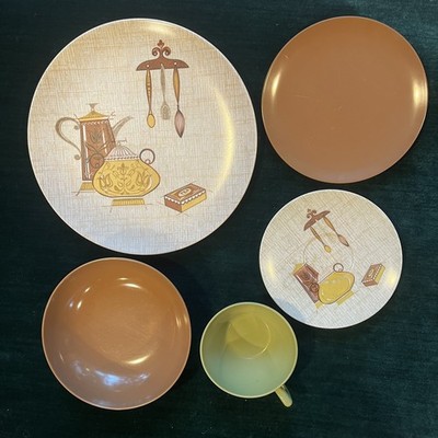 vtg 5pc Texas Ware Melmac melamine dinner Place Setting mid century teapot Plate