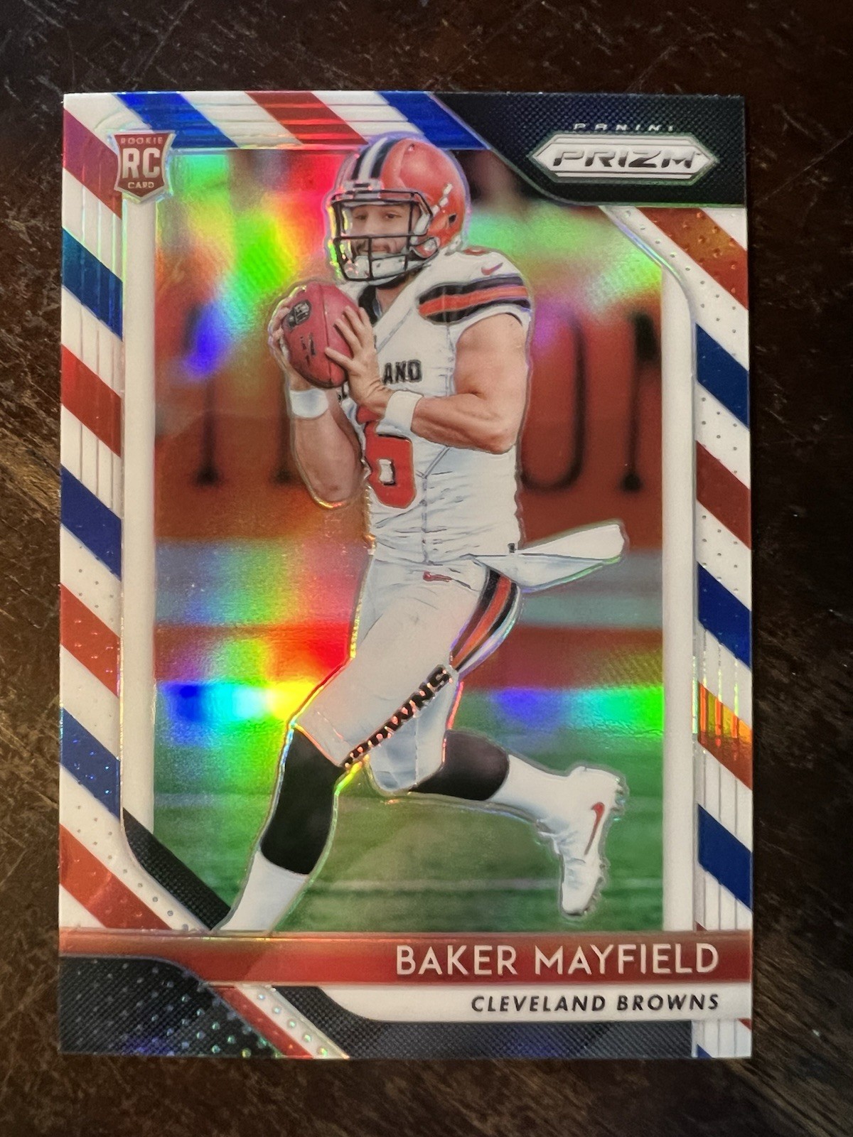 2018 Panini Prizm #201 - RED WHITE & BLUE  BAKER MAYFIELD  ROOKIE         R42