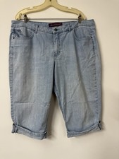Gloria Vanderbilt Amanda Jeans Women  s 16 Blue High Rise Capri Stretch Denim
