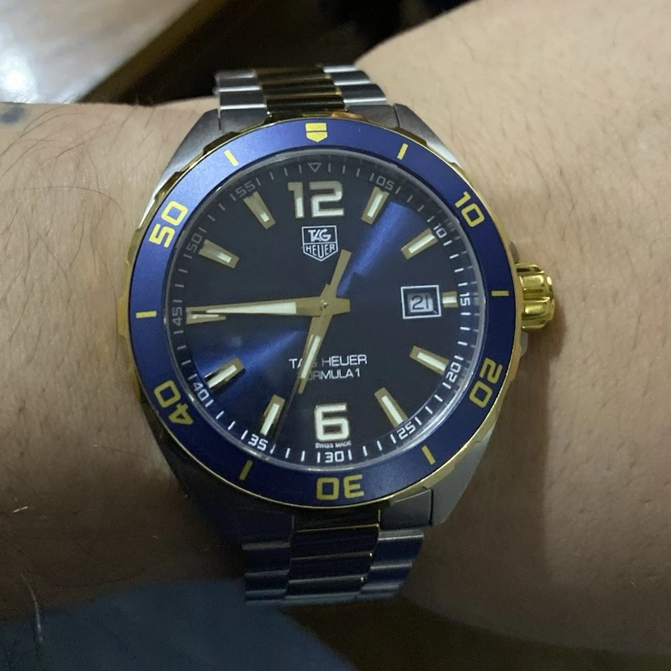 TAG Heuer Formula 1 Quartz 200 m (20 ATM) Water Resistance